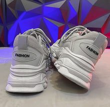 画像をギャラリービューアに読み込む, メンズ ダッドシューズ  カジュアル スニーカー  4色 韓国