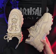 画像をギャラリービューアに読み込む, メンズ ダッドシューズ  カジュアル スニーカー  4色 韓国