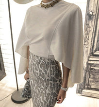 画像をギャラリービューアに読み込む, 優雅 マント袖トップス パイソン柄スカート レディース セットアップ