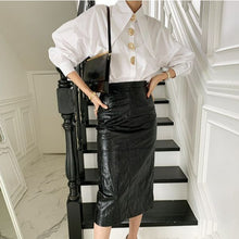 画像をギャラリービューアに読み込む, ブラウス ポインテッドカラー ゴールドボタン パフ