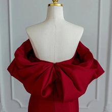 画像をギャラリービューアに読み込む, オフショルダー パフスリーブ サテンマーメイドドレス  2色