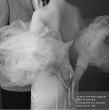 画像をギャラリービューアに読み込む, オフショルダー ボリューム袖 マーメイドドレス 2色