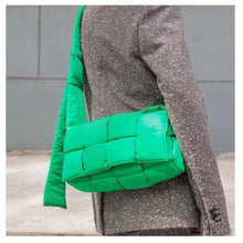 画像をギャラリービューアに読み込む, 新作 ショルダーバッグ キルティング 今季トレンド品 2色