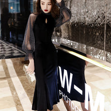 画像をギャラリービューアに読み込む, パーティードレス ミモレ丈 マーメイドライン 立ち襟 透け感