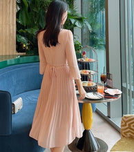 画像をギャラリービューアに読み込む, プリーツドレス スリットネック シフォンワンピ パーティー 式典