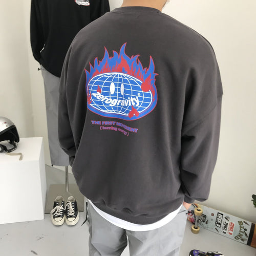 ユニセックス　ストリート系　バーニングトレーナー