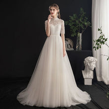 画像をギャラリービューアに読み込む, ウエディングドレス Aライン フィッシュテール 胸元レース