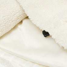 画像をギャラリービューアに読み込む, MEDM ロゴ刺繍 スタンドアップカラー ボア フリースジャケット