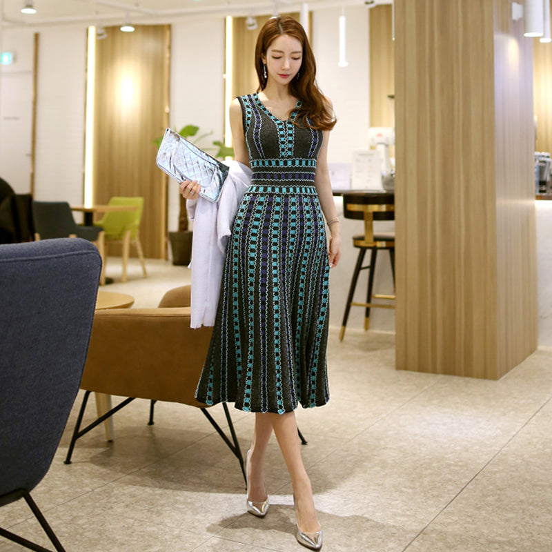 ラメ入り ニットワンピース ストライプVネック ひざ丈ワンピース 秋冬