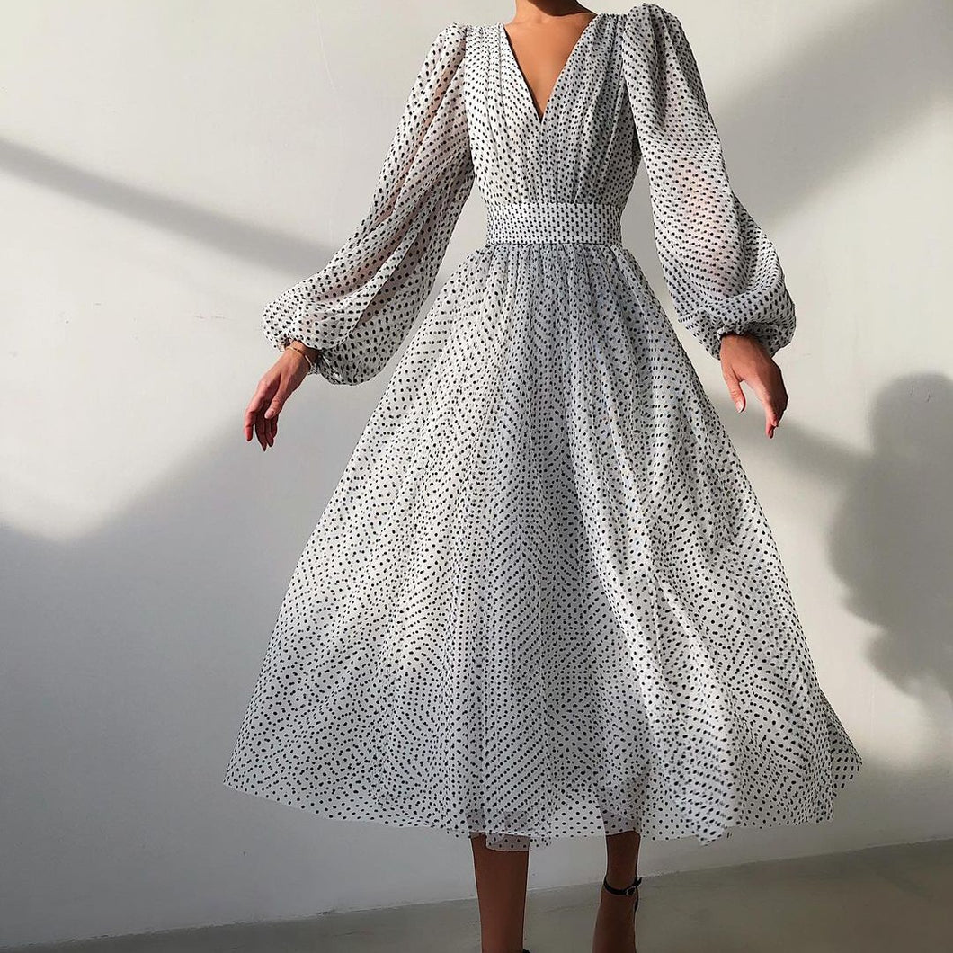 パーティードレス 結婚式 ワンピース V開き シアー感 ロング丈