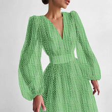 画像をギャラリービューアに読み込む, パーティードレス 結婚式 ワンピース V開き シアー感 ロング丈