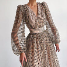 画像をギャラリービューアに読み込む, パーティードレス 結婚式 ワンピース V開き シアー感 ロング丈